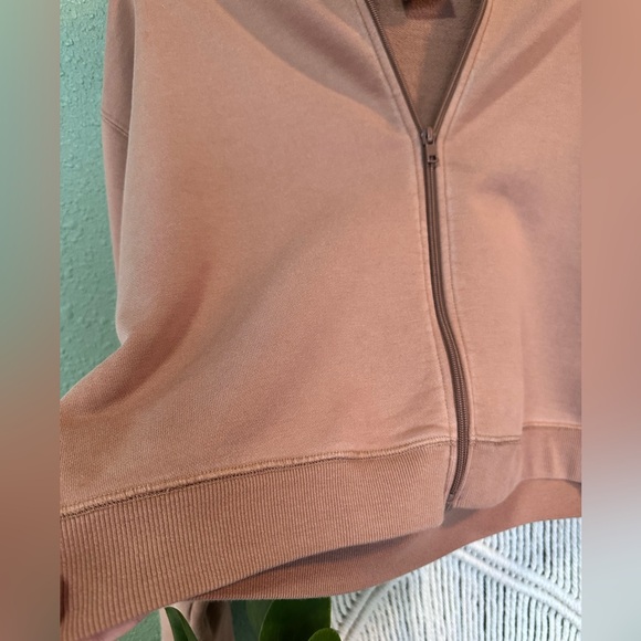 🪽SOLD🪽Skims Outdoor Fleece Zip Up Hoodie 🐫 - Picture 14 of 16